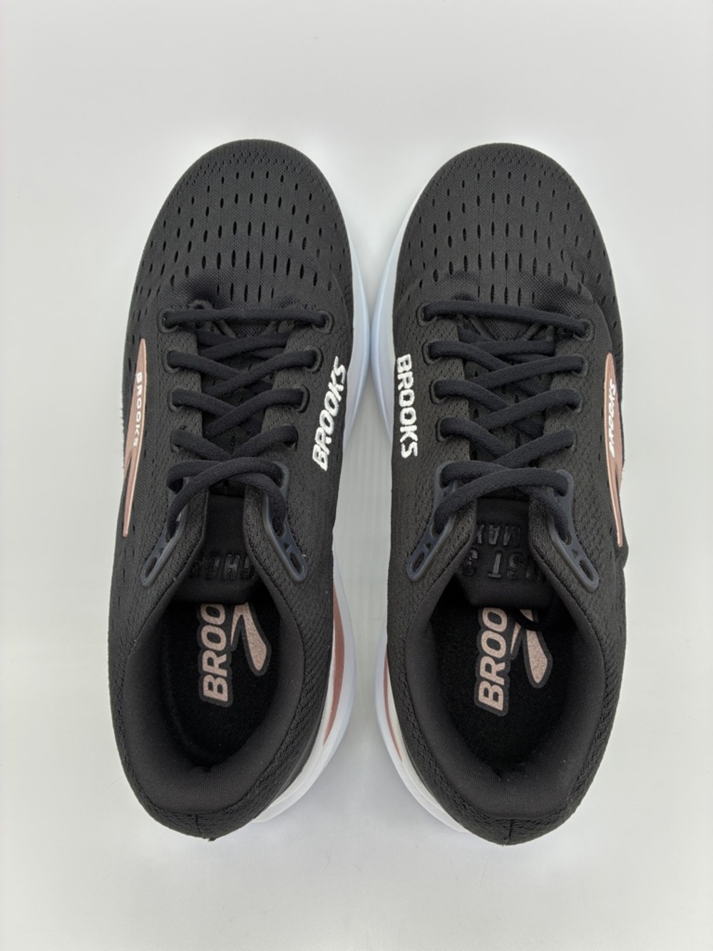 Brooks Ghost Max 3 Womens Wide Black Rose Gold Running Shoes  |  Size:  8.5 (D) - Picture 5 of 14